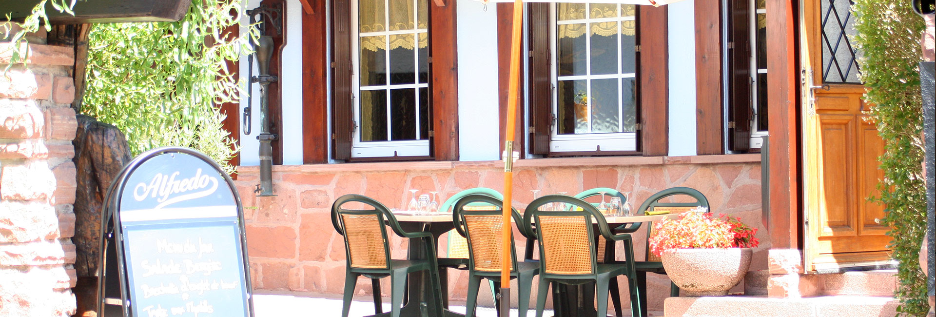 entre-1920x650.jpg