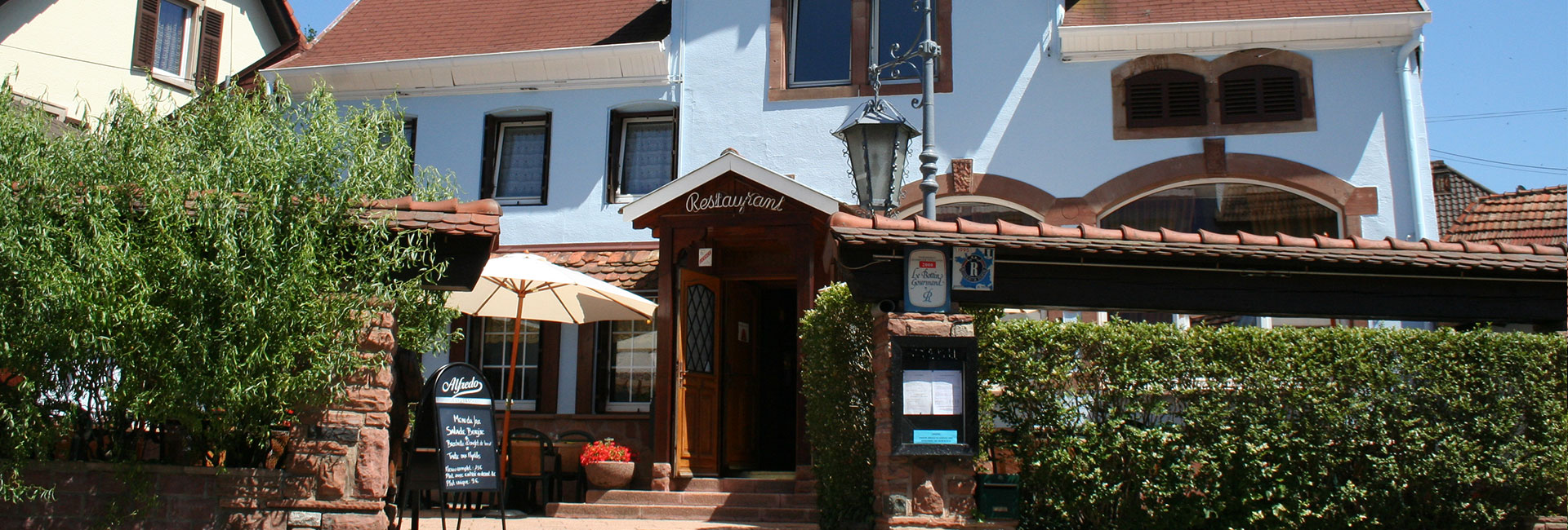 ext-1920x650.jpg